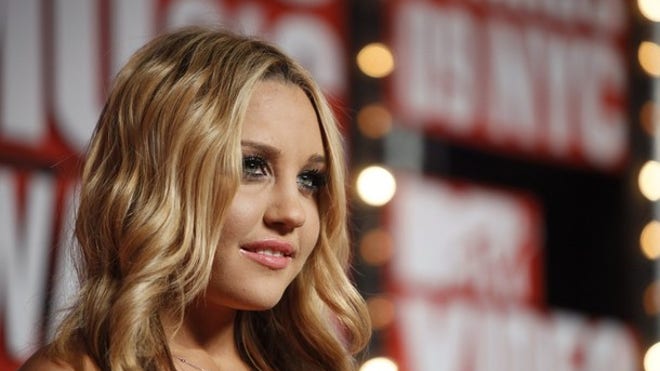 15 Amanda Bynes